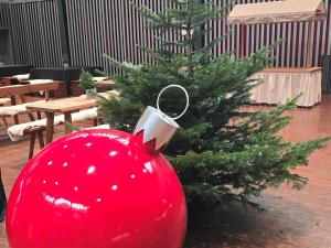 XL Weihnachtskugel glänzend ohne Hängefunktion 0